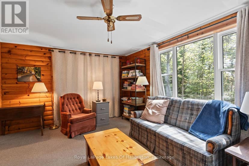 1099 Yellow Rock Drive — photo 18 of 37