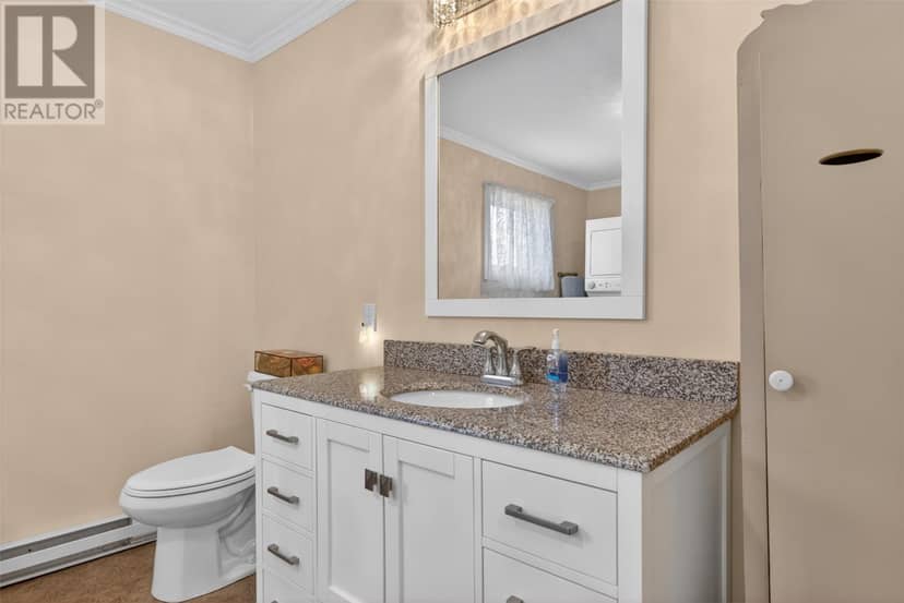 279 Main Road — photo 18 of 24