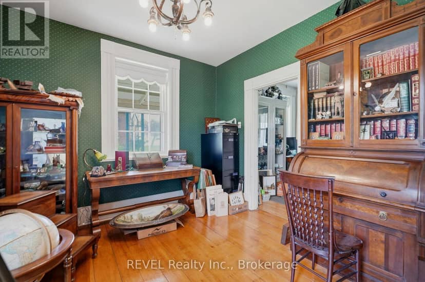2376 Centre Street — photo 22 of 38