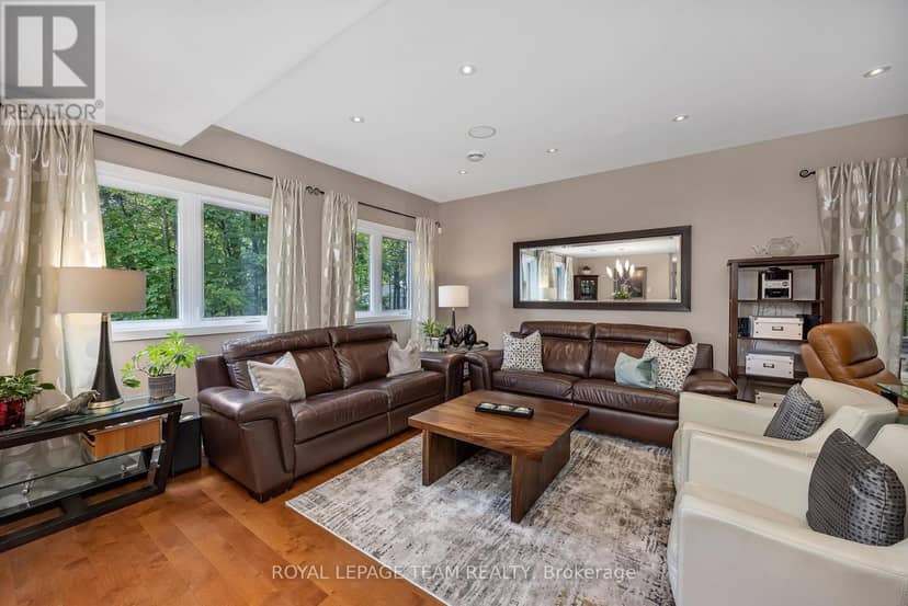 2 Fairhaven Way — photo 7 of 40