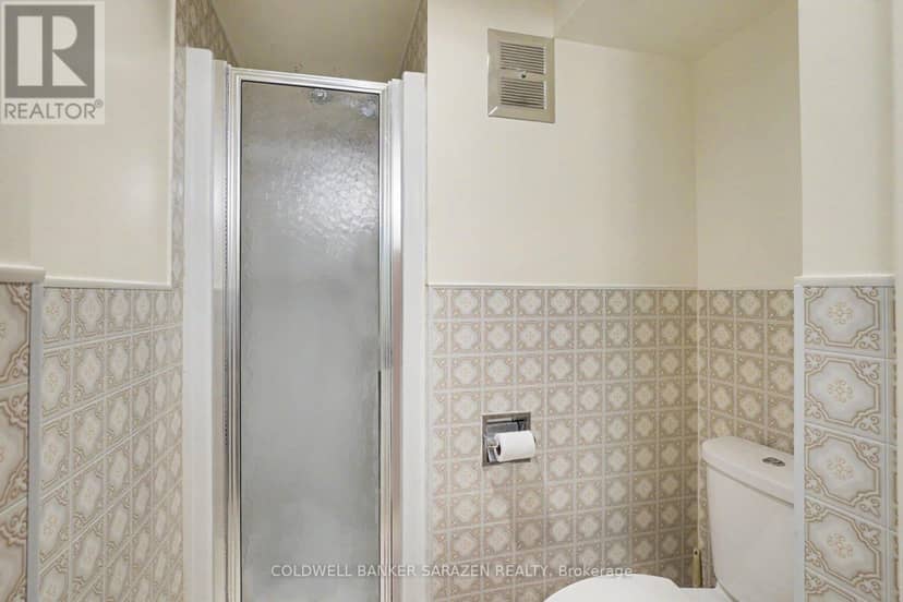 205 Airth Boulevard W — photo 17 of 22