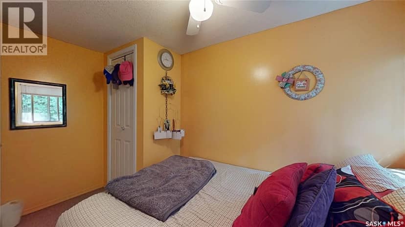 211 Osment AVENUE — photo 24 of 40