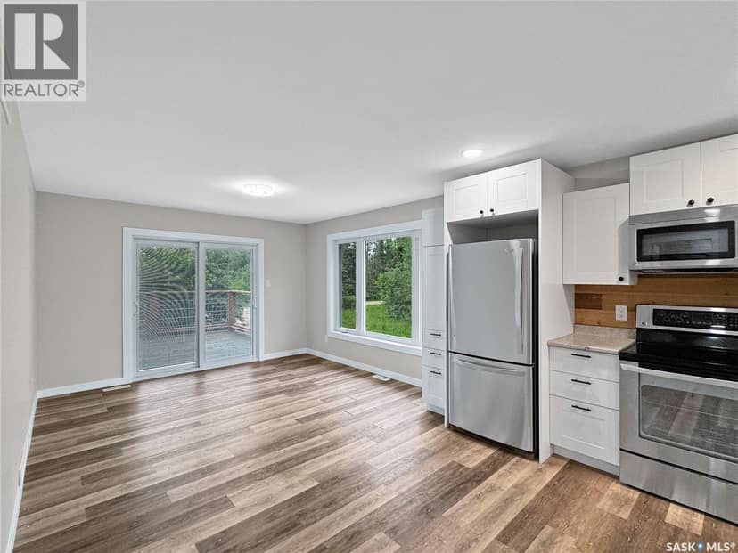 720 Railway STREET — photo 13 of 28