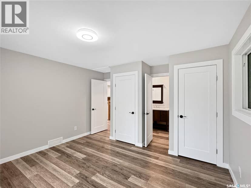 720 Railway STREET — photo 17 of 28