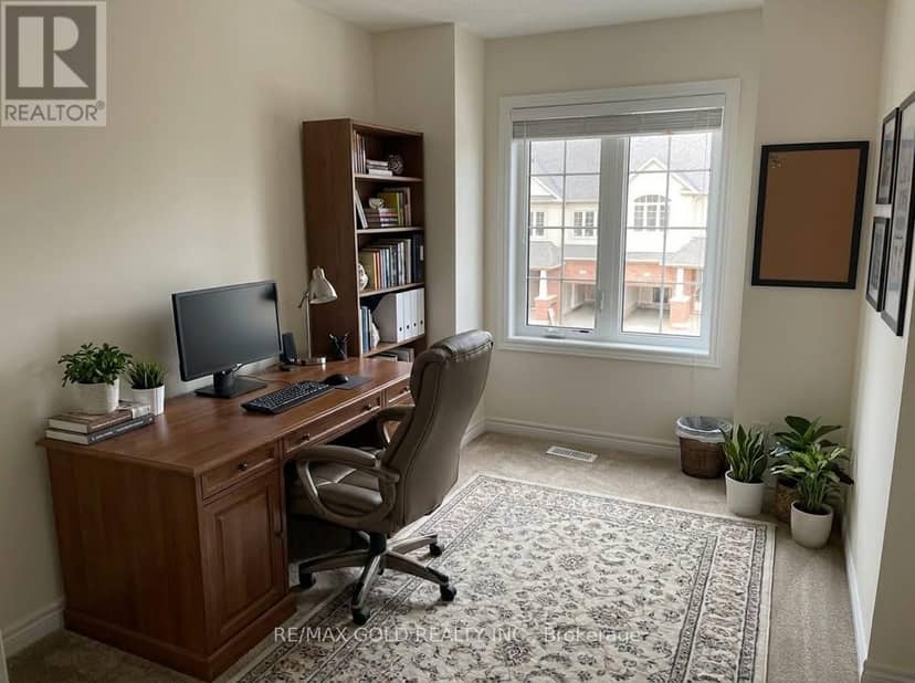 90 Grassbourne Avenue — photo 15 of 21