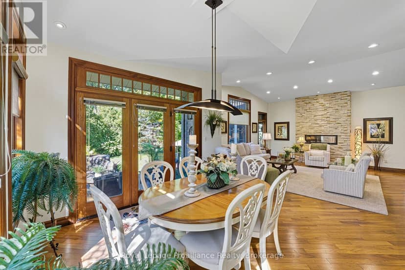 6 Birch Court — photo 10 of 40