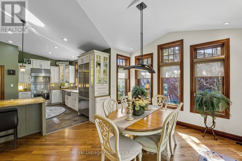 6 Birch Court — photo 11 of 40