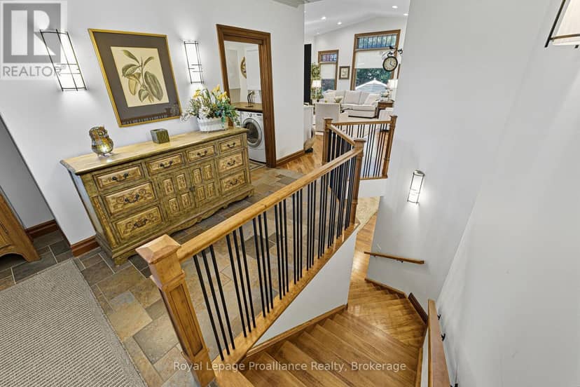 6 Birch Court — photo 7 of 40