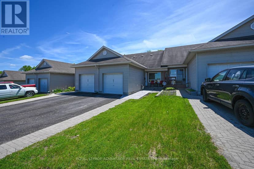 61 Van Horne Avenue — photo 1 of 33