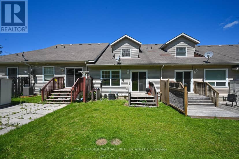 61 Van Horne Avenue — photo 31 of 33