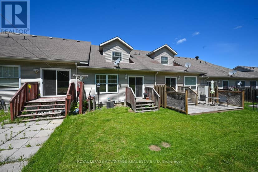 61 Van Horne Avenue — photo 33 of 33