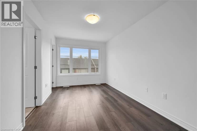 120 COURT Drive Unit# 35 — photo 19 of 40