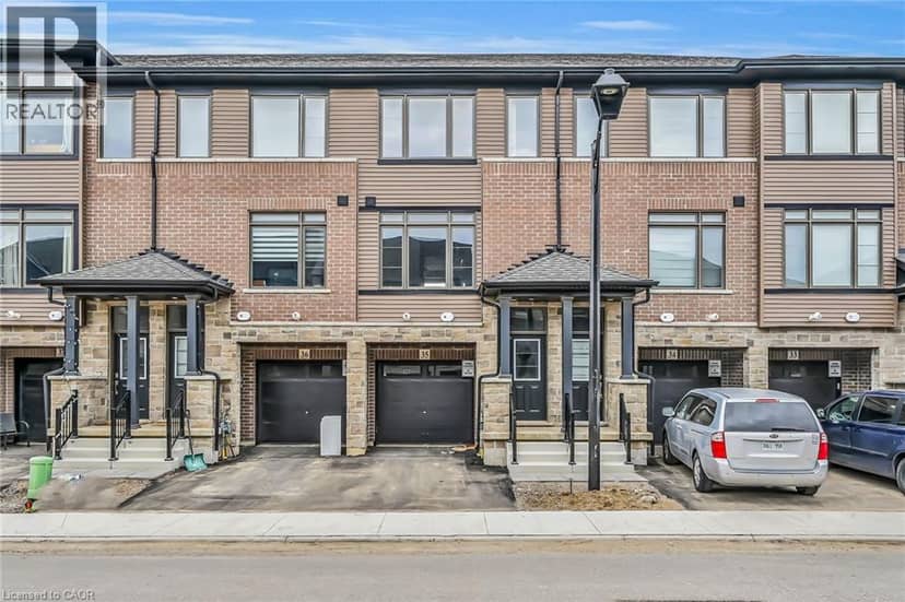 120 COURT Drive Unit# 35 — photo 1 of 40