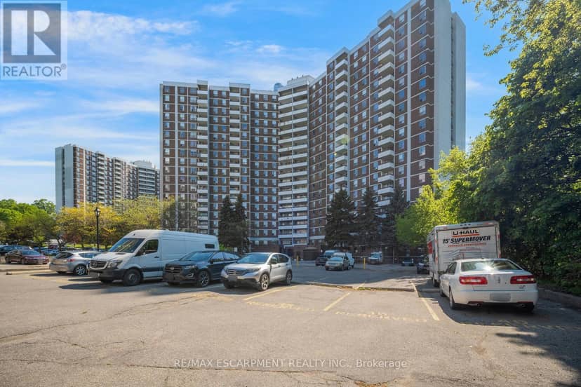 206 - 10 Edgecliff Golfway — photo 31 of 33