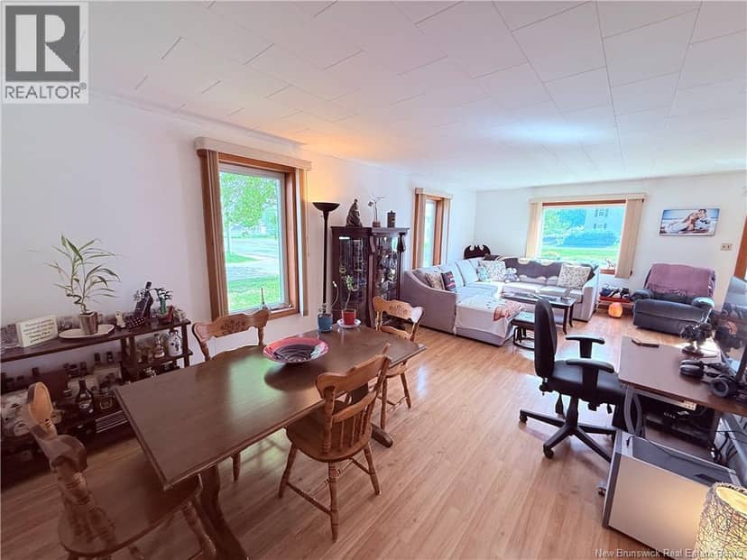 128 Houlton Street — photo 11 of 20