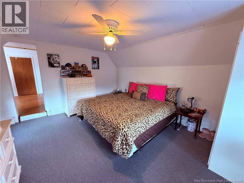 128 Houlton Street — photo 16 of 20