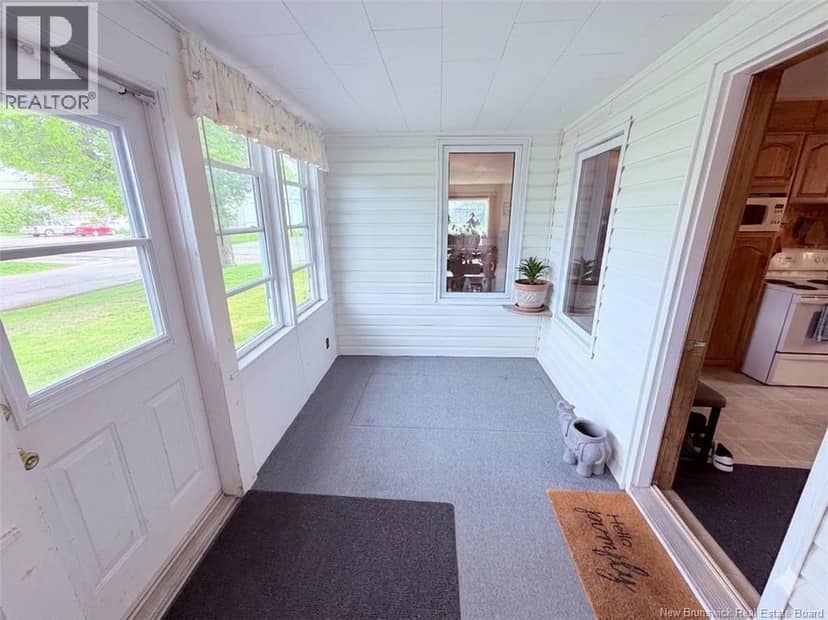128 Houlton Street — photo 20 of 20