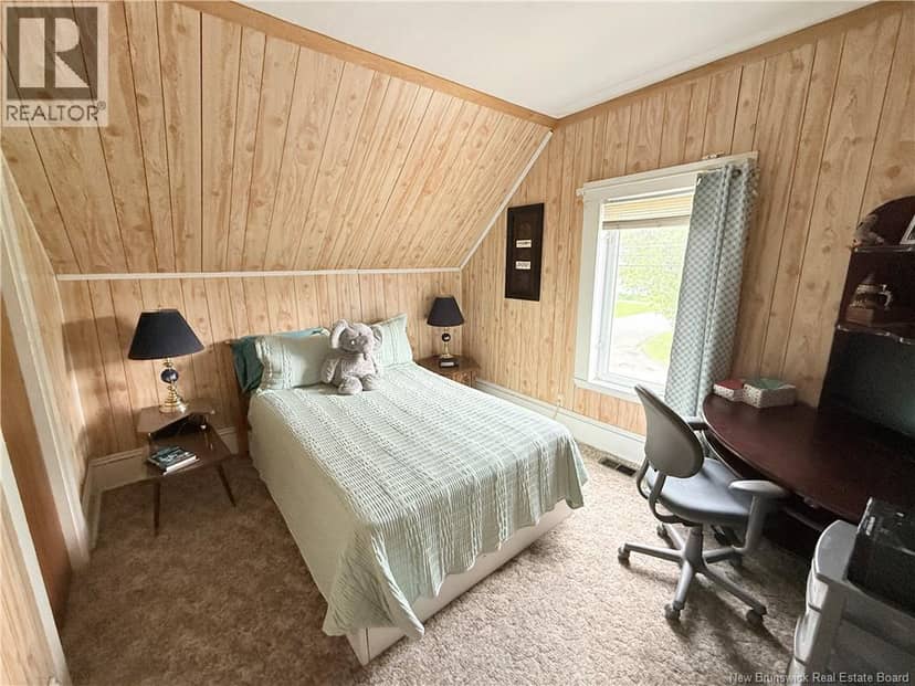 128 Houlton Street — photo 17 of 20