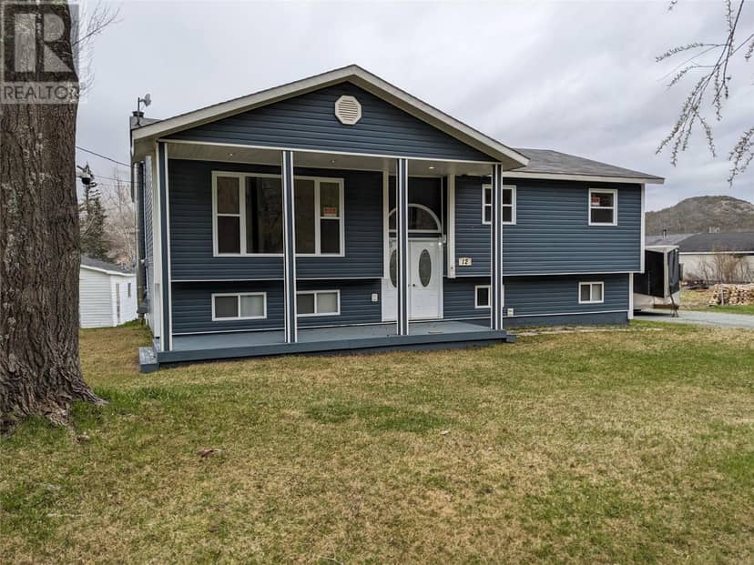 12 Forest Road — photo 2 of 40