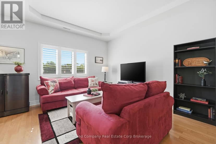 11 Bayfield Mews Lane, Bluewater, photo 7