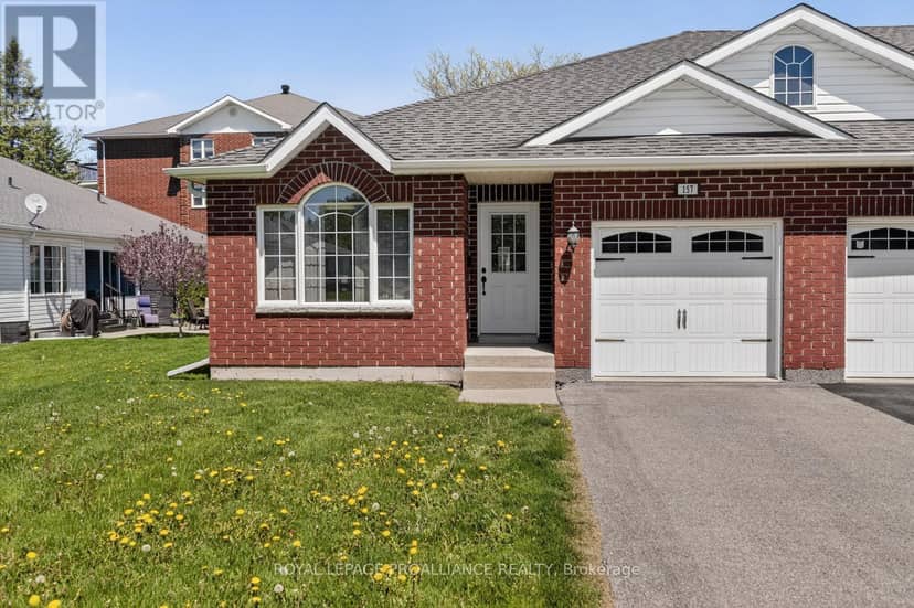 157 Steacy Gardens E — photo 1 of 28