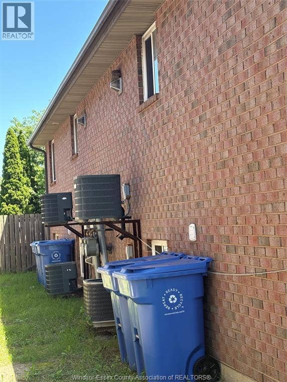 2290 Daytona Avenue — photo 16 of 16