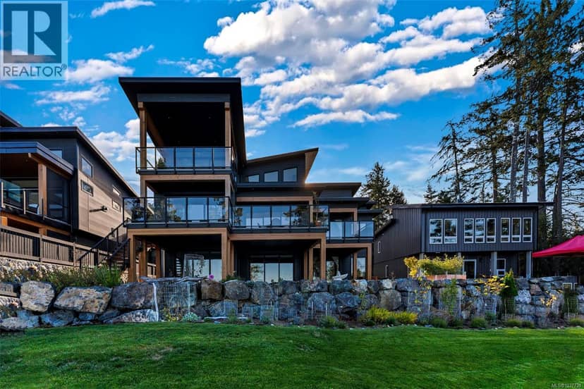 7210 Sea Cliff Rd, Sooke