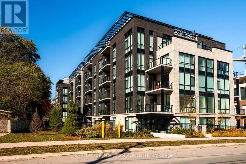 209 - 42 Mill Street — photo 1 of 40