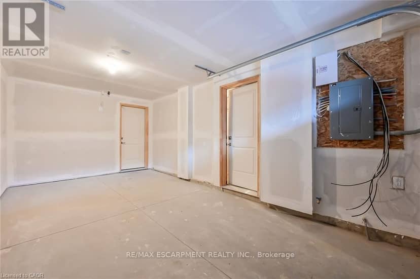 35 - 120 Court Drive — photo 40 of 40
