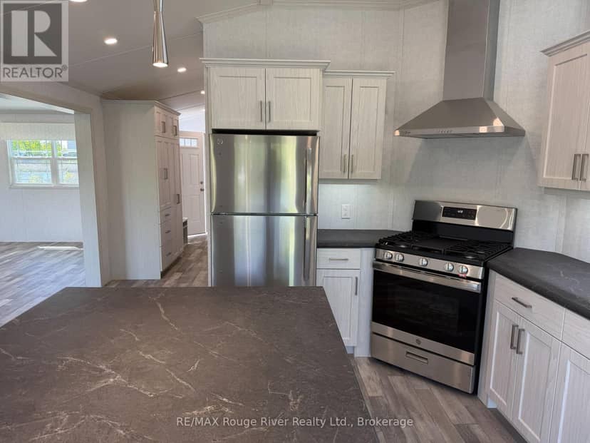 L05 - 160 Terrace Road — photo 5 of 21
