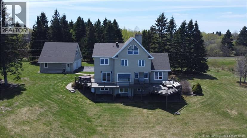30 Reid Road — photo 3 of 40