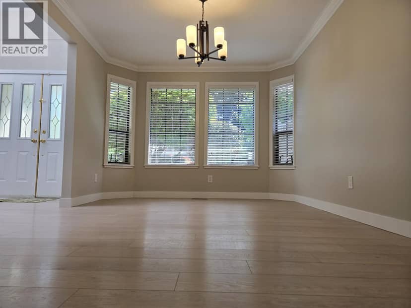 9224 Evancio Crescent, Richmond, photo 4