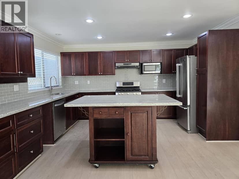 9224 Evancio Crescent, Richmond, photo 7