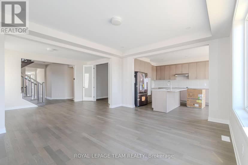 475 Meynell Road E — photo 4 of 28