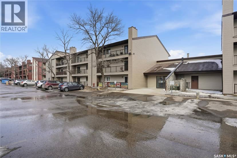 208B 4040 8th STREET E — photo 1 of 30