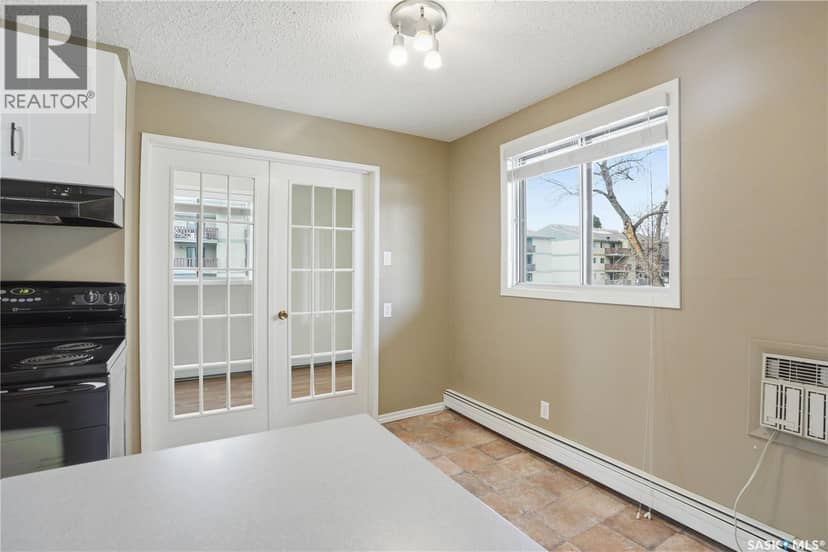 208B 4040 8th STREET E — photo 14 of 30