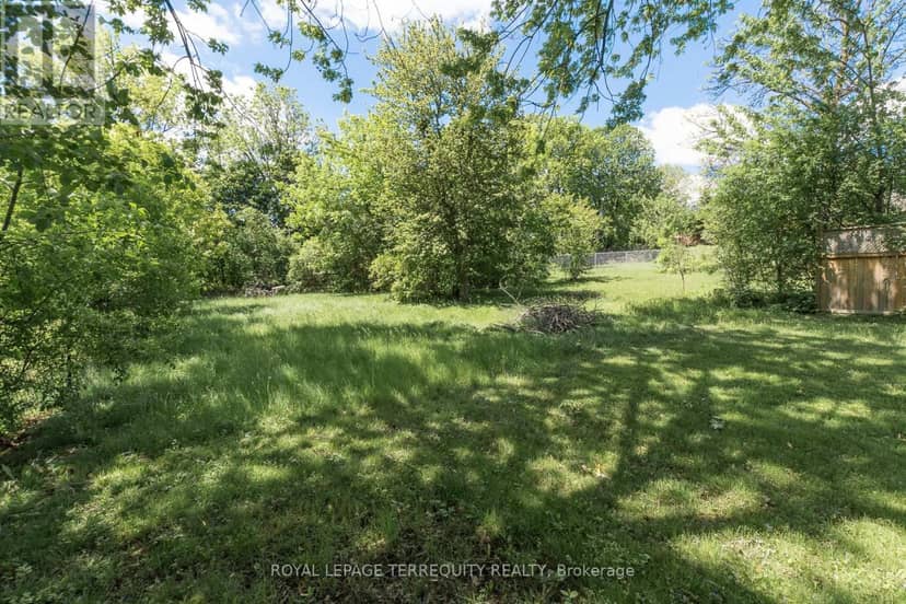 3056 Parkerhill Road — photo 5 of 8