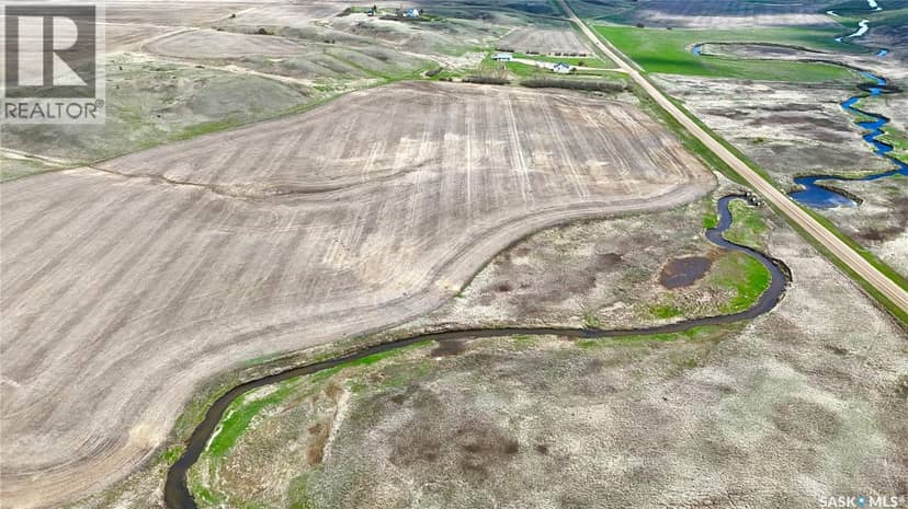 East Craik Acreage — photo 11 of 40