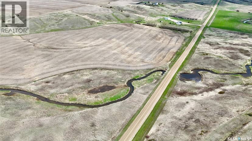 East Craik Acreage — photo 12 of 40