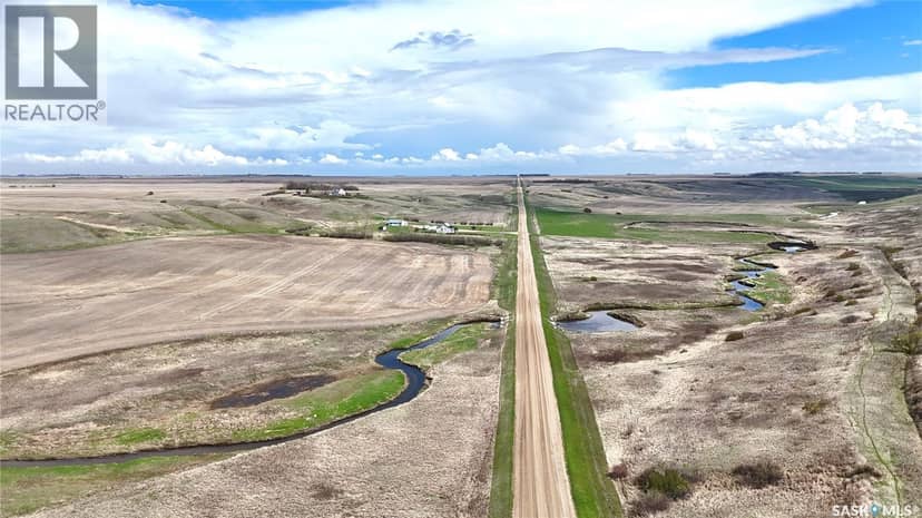 East Craik Acreage — photo 16 of 40