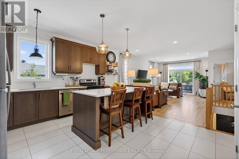 669 Bracewell Street — photo 8 of 38