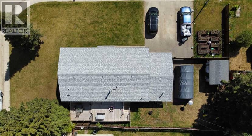 401 7 Avenue, Fox Creek, photo 3