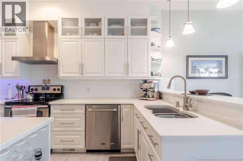 48 Waterford Lane — photo 9 of 40