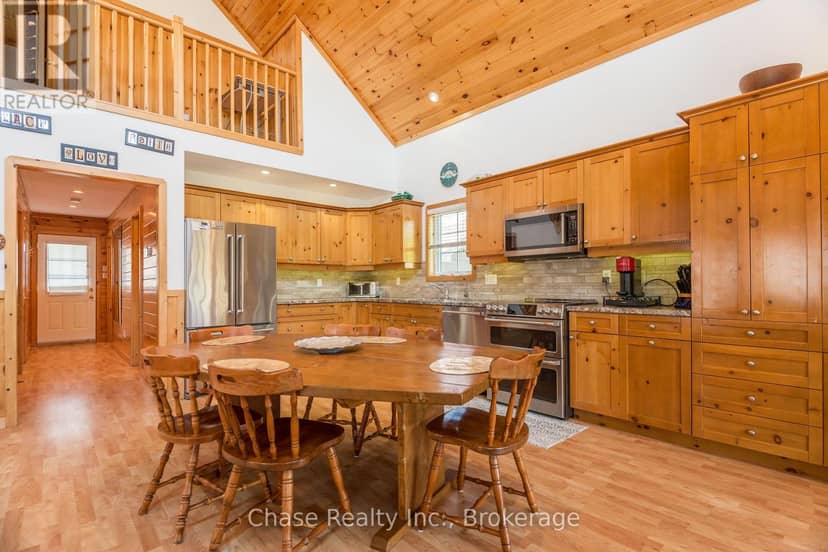 47 Madawaska Trail — photo 7 of 28
