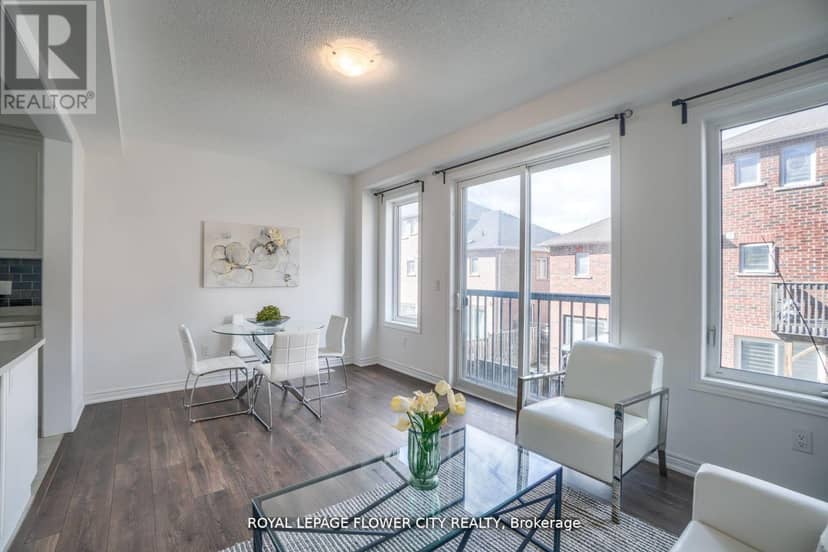 14 Faye Street — photo 12 of 39