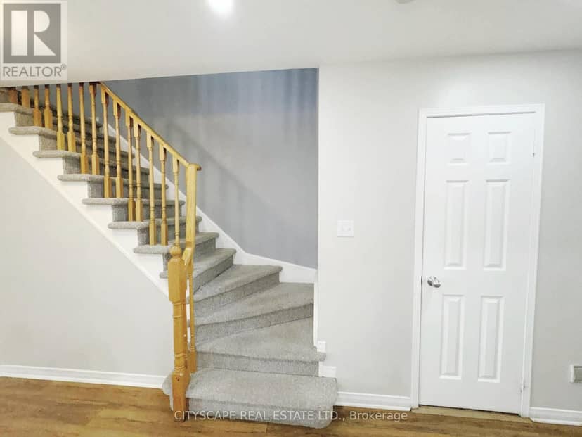 68 Vintage Gate — photo 17 of 40