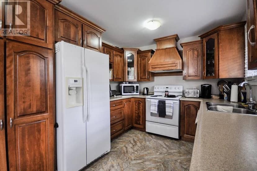 13 Ville Marie Drive — photo 14 of 34