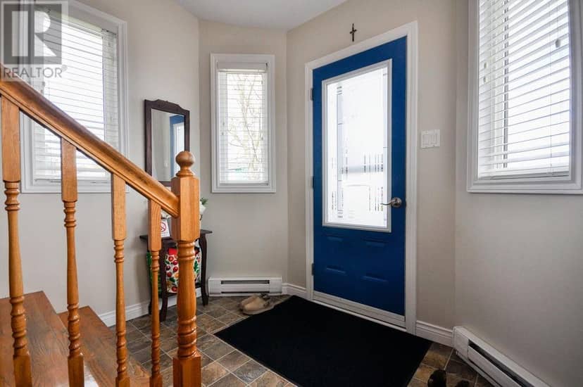 13 Ville Marie Drive, Dunville, photo 4