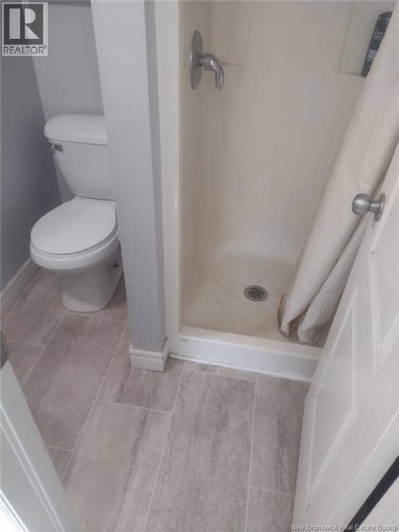 303 McLaughlin Drive — photo 7 of 14