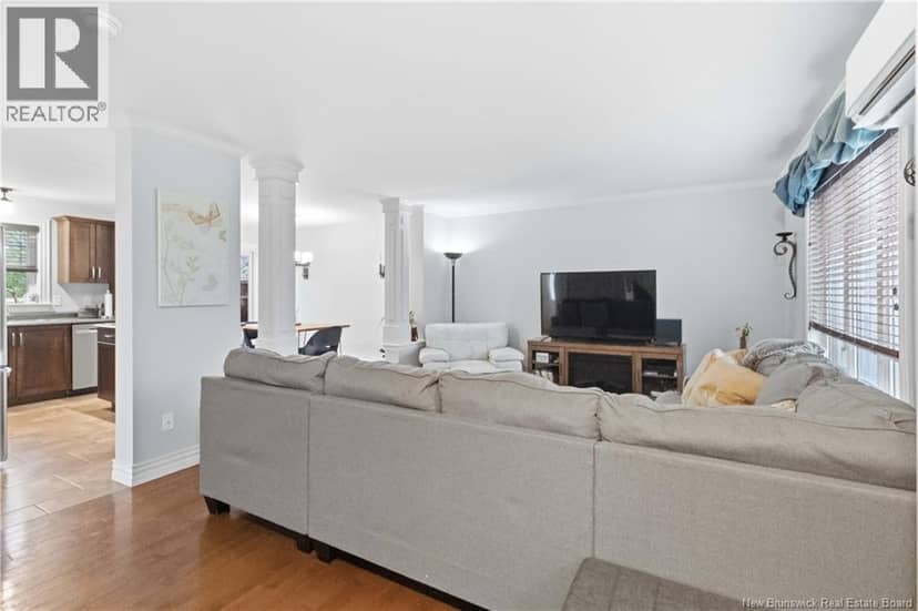 43 Nugent Street — photo 3 of 39